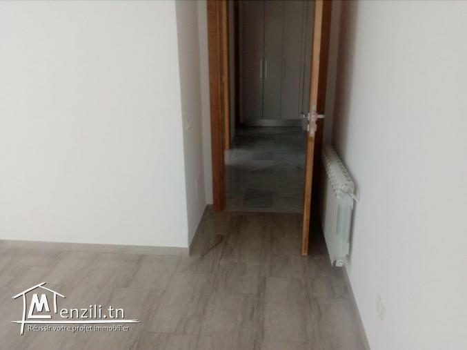 appartement au plein zone touristique