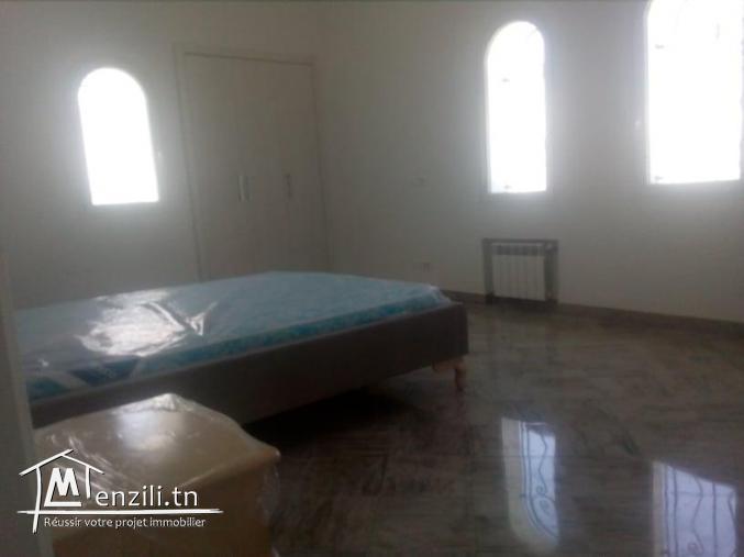 une charmante villa avec piscine  à ribat hammamet 850md