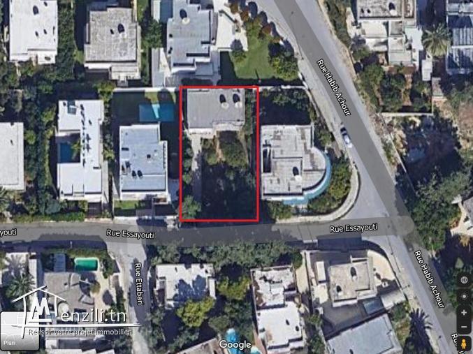  Villa 640m2 de terrain Menzah 1