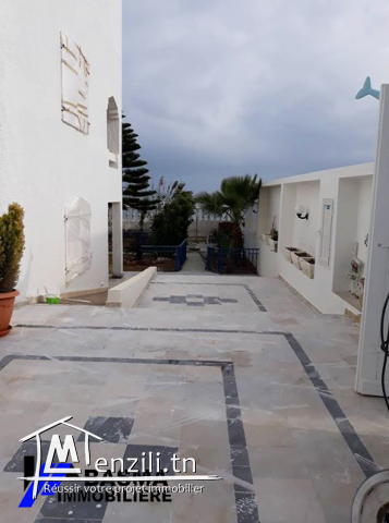 Propriété pieds dans l'eau à Chott meriem