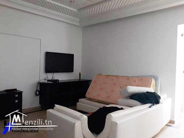 Propriété pieds dans l'eau à Chott meriem