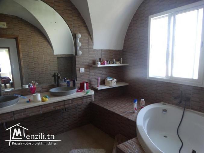 Une villa bien située à JINEN HAMMAMET