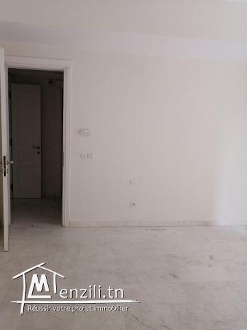 Appartement a vendre aux berges du lac