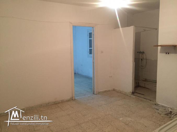 STUDIO SUPER TRANQUILLE À CITÉ ETTAHRIR