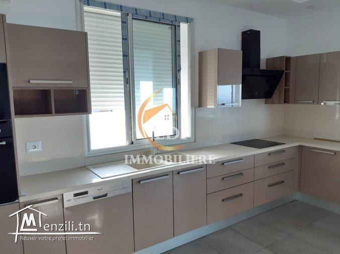 Ref 1423 : Majestueux étage de villa à les grottes bizerte