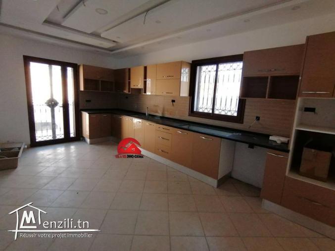 VENTE VILLA NEUVE - 4 CHAMBRES - DJERBA HOUMT SOUK