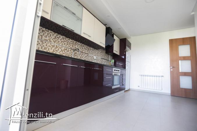 Appartement à louer S+2