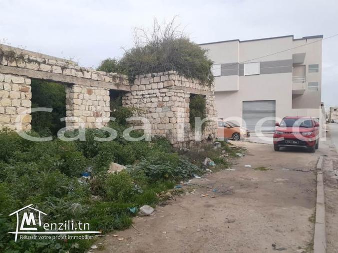 beau terrain de 450 m2