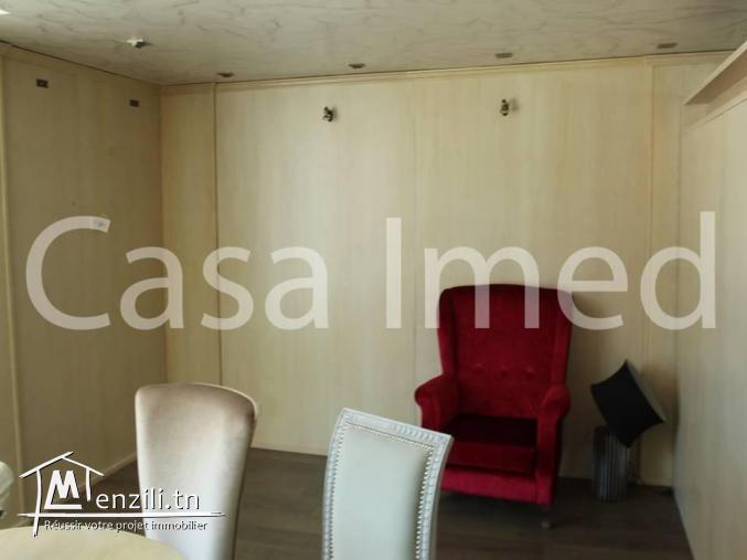 un fond de commerce d'un showroom a la soukra