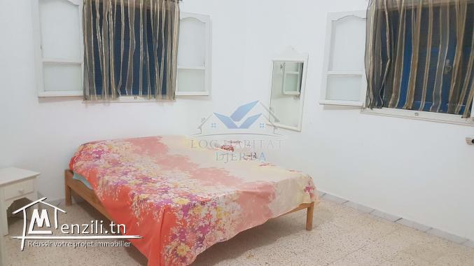 L17: LOCATION ANNUELLE ET SAISONNIERE D’UNE VILLA S+3  A AGUIR