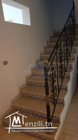 L17: LOCATION ANNUELLE ET SAISONNIERE D’UNE VILLA S+3  A AGUIR