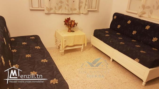 L17: LOCATION ANNUELLE ET SAISONNIERE D’UNE VILLA S+3  A AGUIR