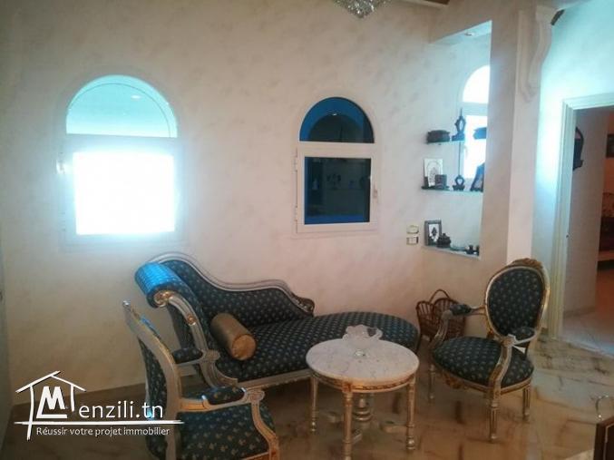 Réf 5242 : luxueux étage de villa s+4 à cité santé bizerte