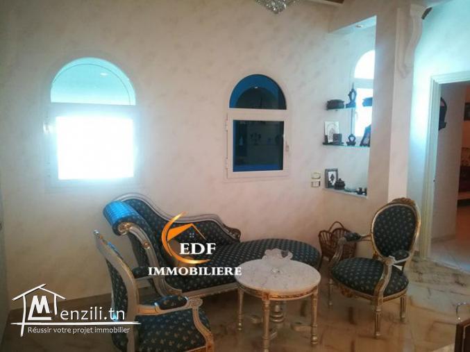 Réf 5242 : luxueux étage de villa s+4 à cité santé bizerte