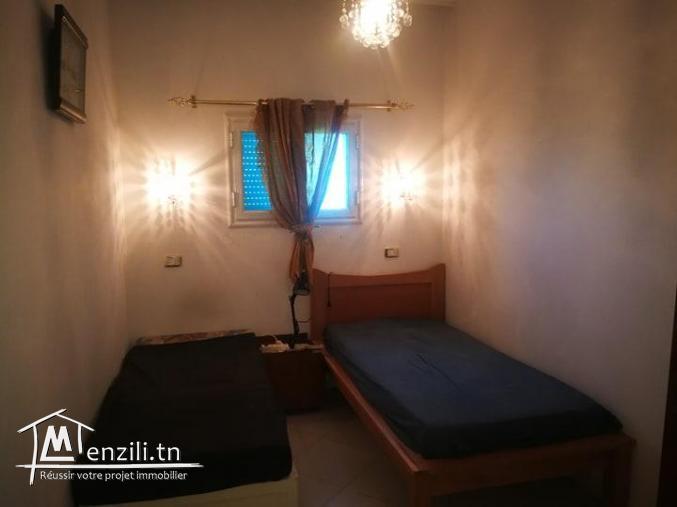 Réf 5242 : luxueux étage de villa s+4 à cité santé bizerte