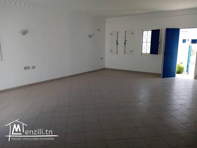 villa avec piscine V372