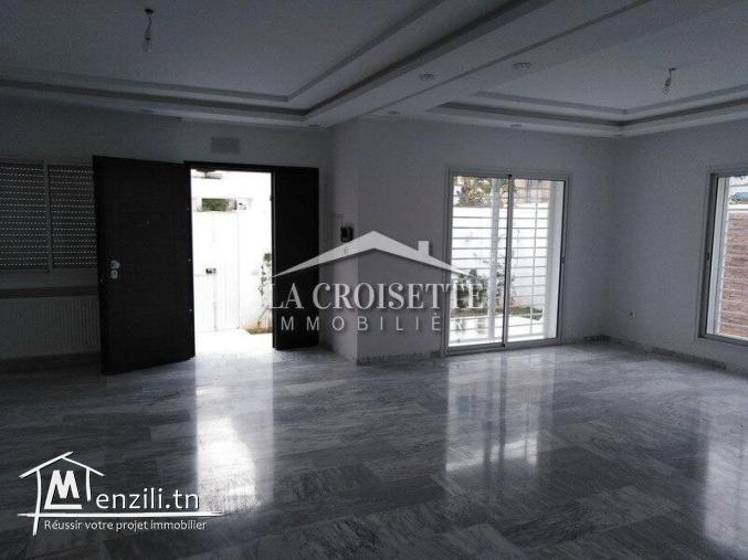 villa s+3 avec piscine et jardin la marsa ZVL0149