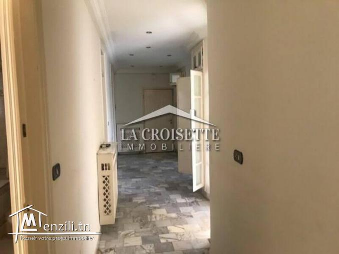 A louer Appartement S+3 à Carthage Byrsa ZAL 0361
