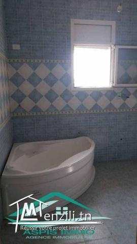 villa 4300 m² à saheb jbal el hawaria