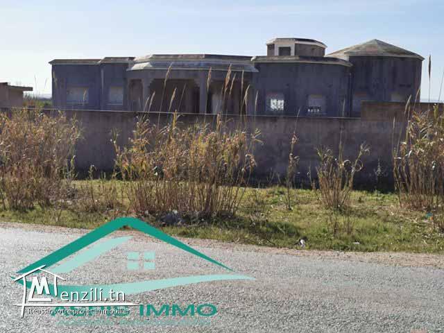 villa 4300 m² à saheb jbal el hawaria