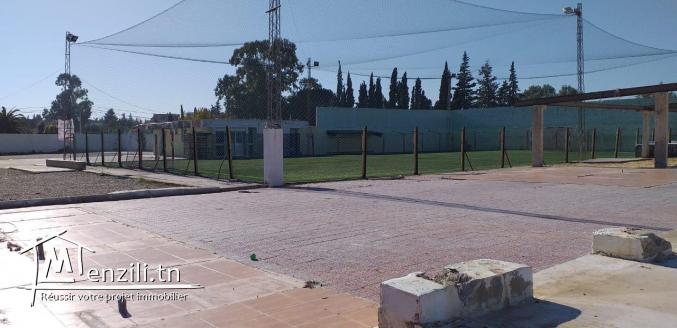 beau terrain de 258 m2 / 270 m2/ 273 m2