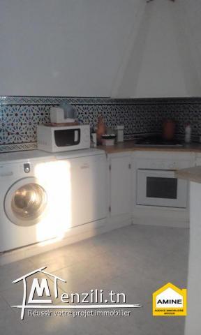 Une spacieuse villa Houch avec piscine à vendre à Tezdaine Djerba