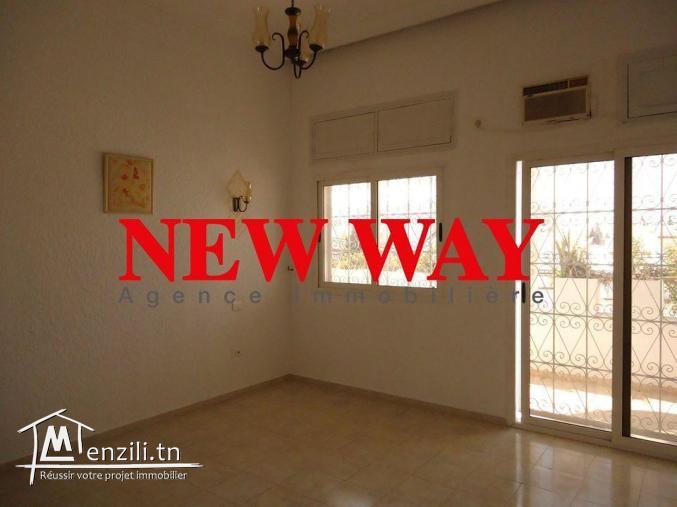 LOCATION: Etage de villa (s+2) à bouhsina prés de l'école française