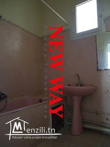 LOCATION: Etage de villa (s+2) à bouhsina prés de l'école française