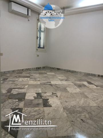 luxueux etage à khezama ouest