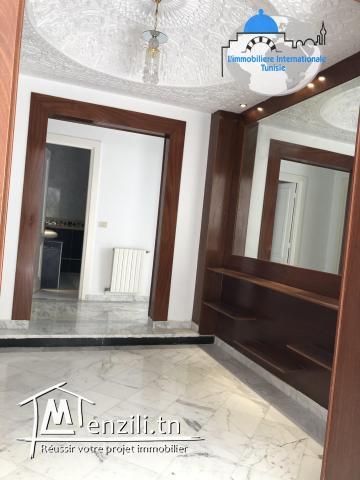 luxueux etage à khezama ouest