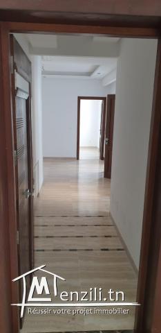 un superbe appartement S+1 haut standing  à ain zaghoun