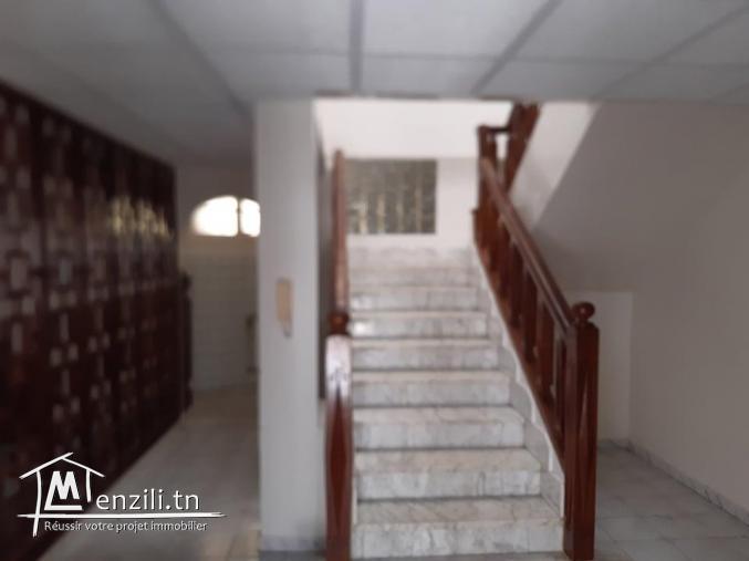  Vaste villa S+3, corniche , Bizerte