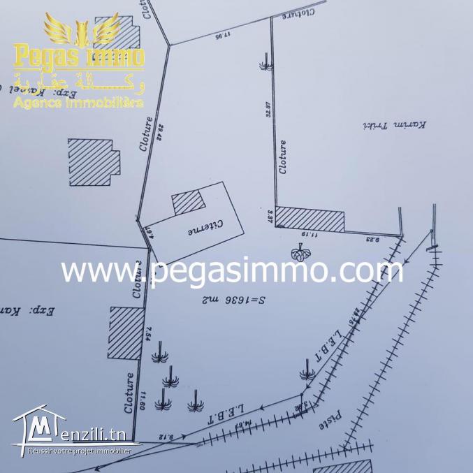 A vendre un terrain de 1650 m2 à tizdayine