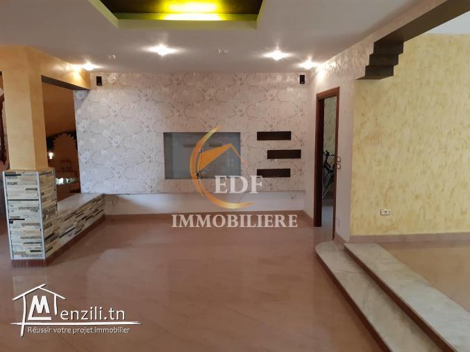Réf 1427: Vaste villa S+3, cité sanawber, Bizerte