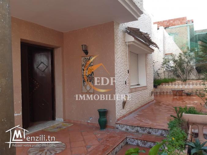 Réf 1427: Vaste villa S+3, cité sanawber, Bizerte