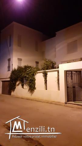 Villa à 2 étages séparés