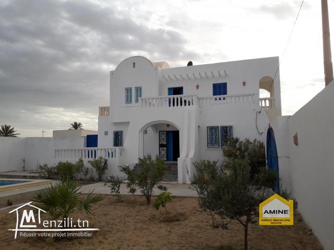 Villa avec piscine privée sans vis-à-vis à Djerba Midoun proche de la mer