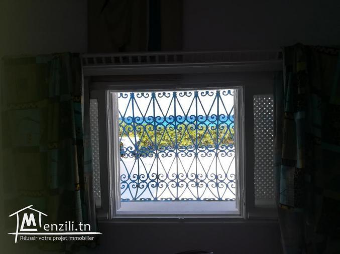 Réf 5185: une Belle Villa pied dans l'eau Rafraf, Bizerte