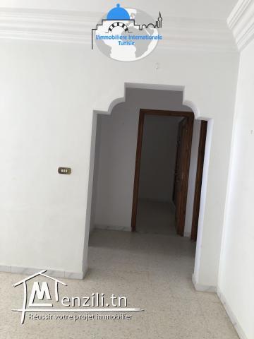 un appartement S2 à trik chott