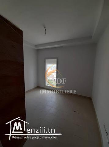 Ref 2159 : Un vaste appartement s+3 , centre ville bizerte