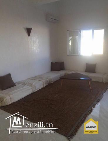 Très belle villa de Haut standing à Djerba Midoun à coté de la mer Tezdaine