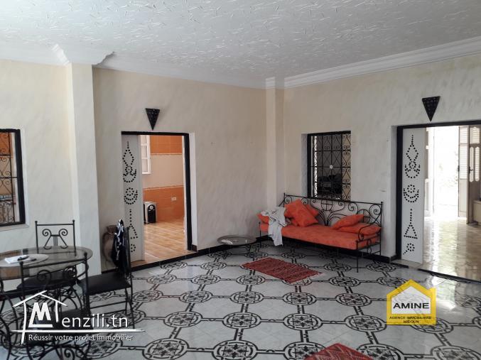 Une Splendide villa_Houch avec piscine + studio à Djerba Midoun à coté de la mer