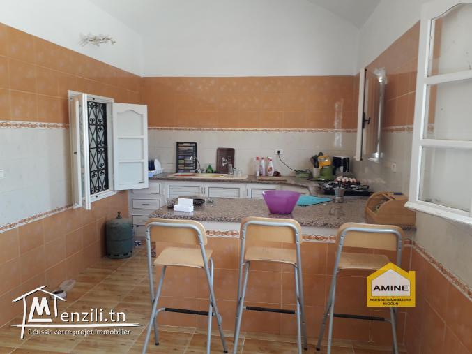 Une Splendide villa_Houch avec piscine + studio à Djerba Midoun à coté de la mer