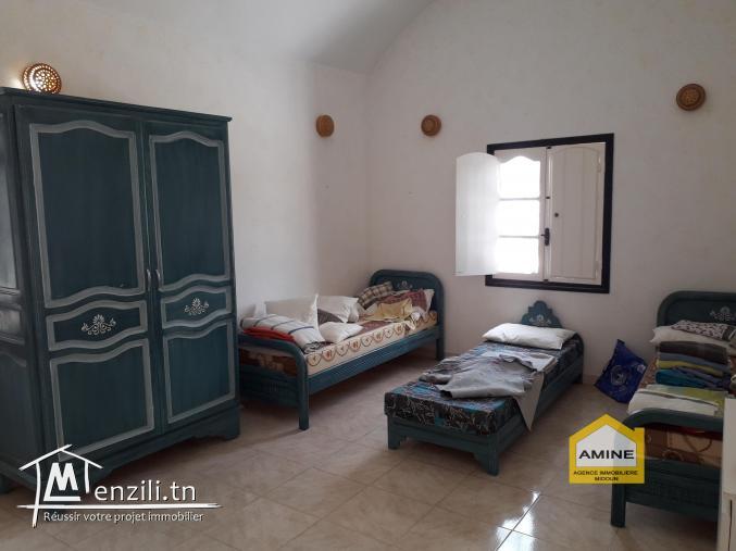 Une Splendide villa_Houch avec piscine + studio à Djerba Midoun à coté de la mer