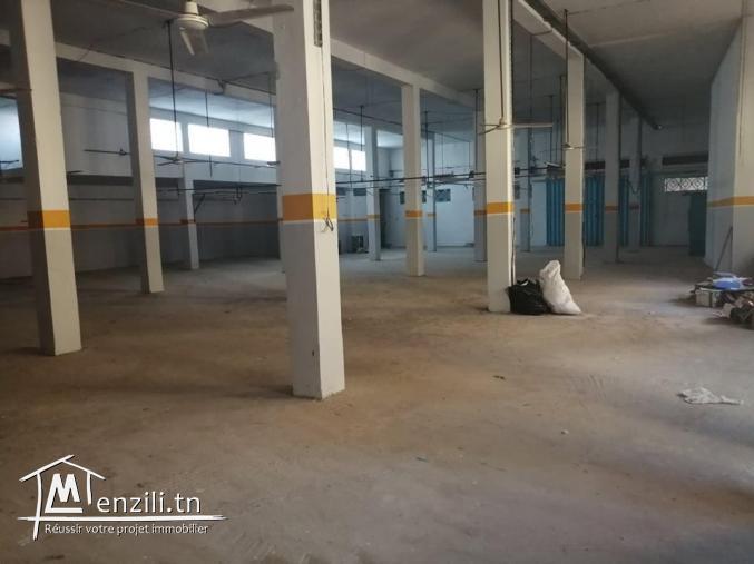 Réf 7053 :VASTE Local tout usage , 14 janvier Bizerte