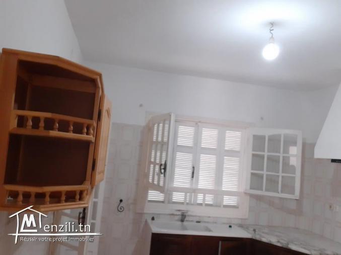 Réf 1438:  Vaste villa S+3, corrniche , Bizerte