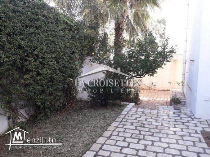 une villa s+4 à Carthage