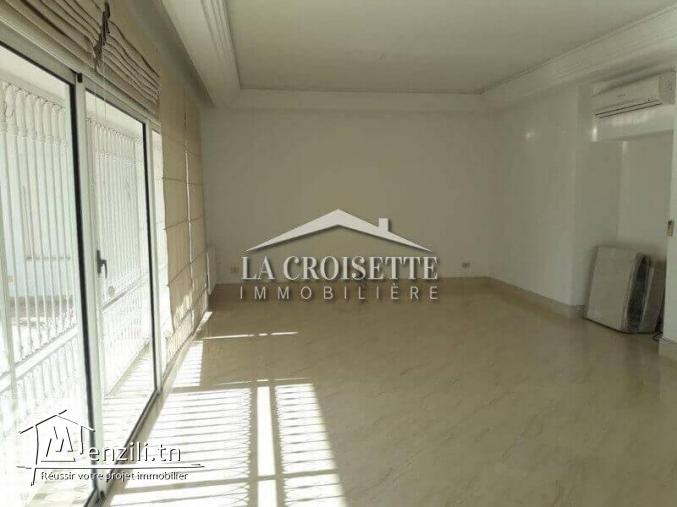 une villa s+4 à Carthage