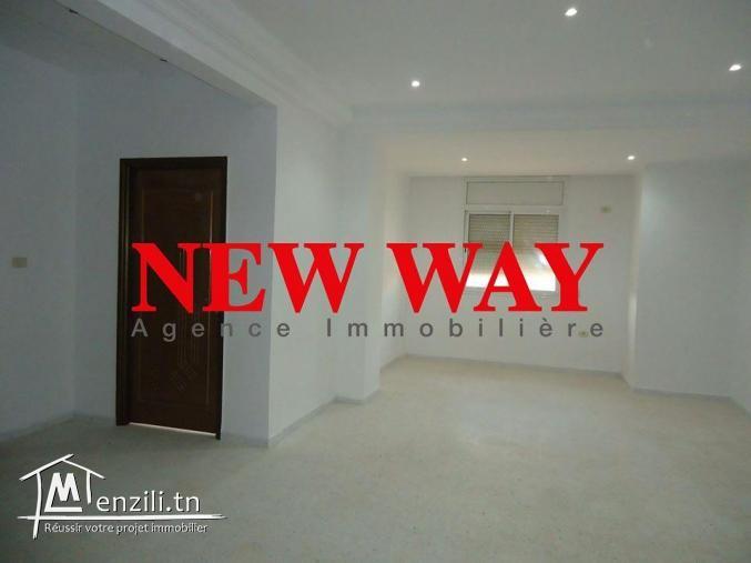 LOCATION: Appartement (s+2) à sahloul sur l'avenue Yasser Arafet