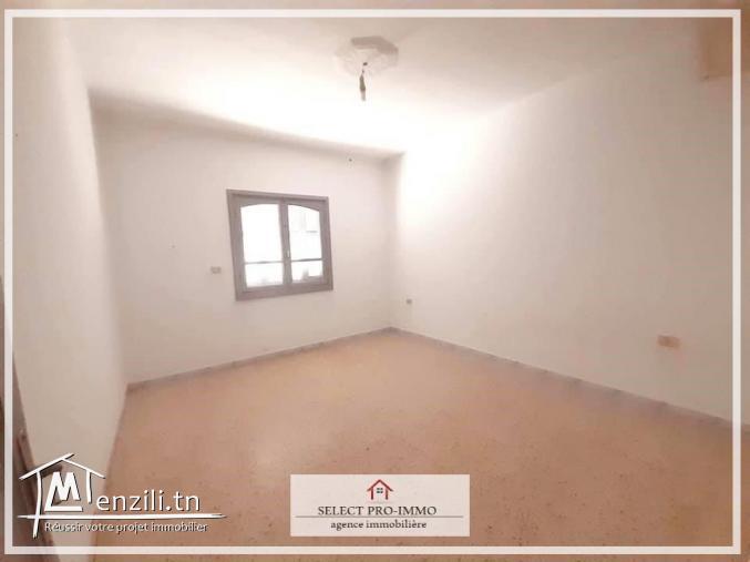 A louer étage de villa S+3 à Erriadh Nabeul - KK152